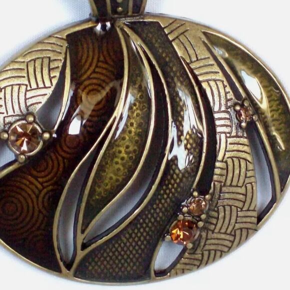 Lia Sophia "Intrigue"  Pendant Necklace & Earrings Set,  NWT - Picture 7 of 7